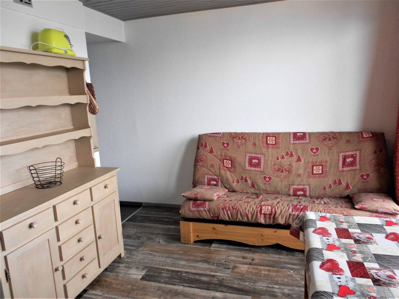 Apartamento entero, Apartamento luminoso · A pie de pista · Doble balcón · Wifi gratuito · Piscina incluida in Le Corbier, Villarembert