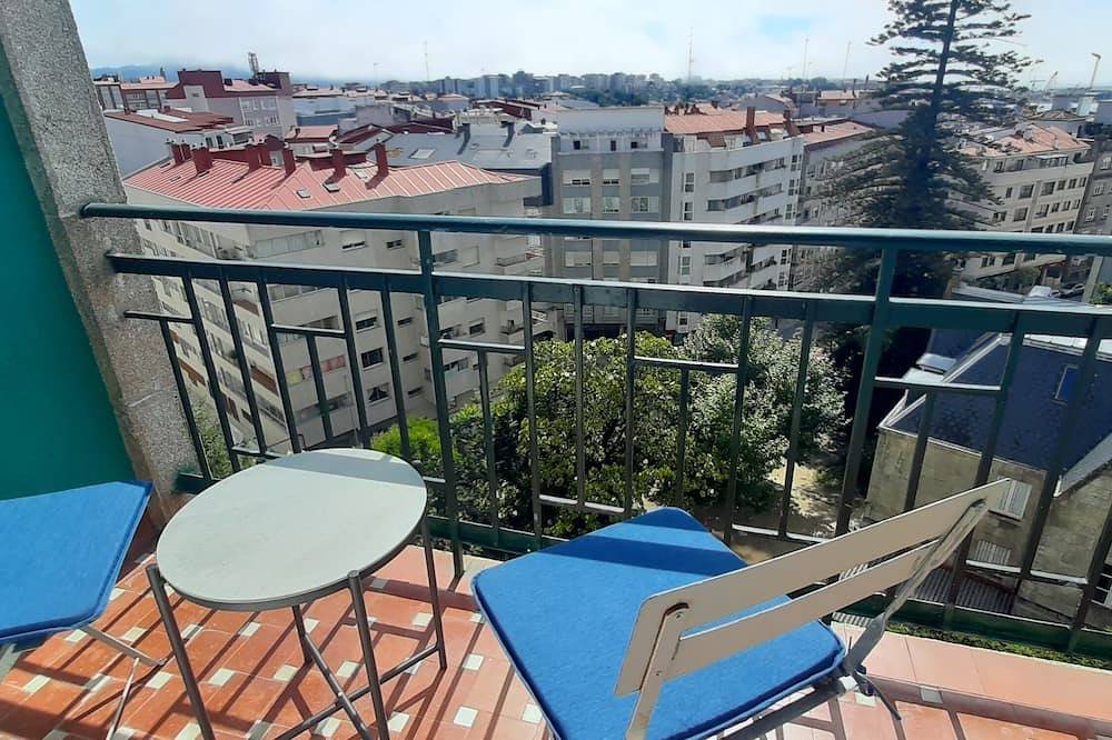 Ganze Wohnung, Views to Cies in Vigo Apartment 15 minutes from downtown in a quiet area. in Vigo, Rías Baixas