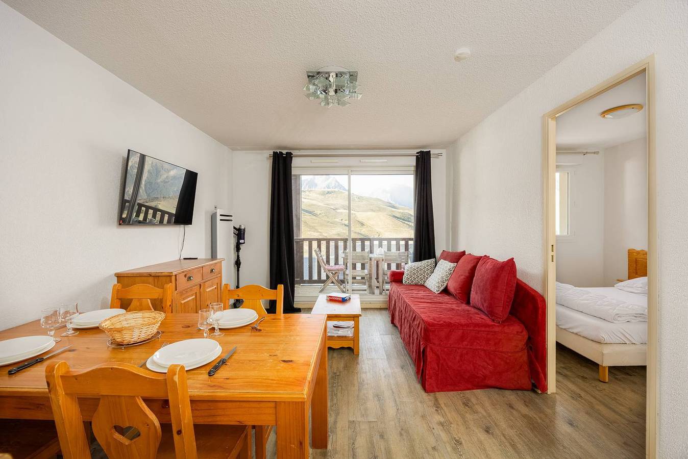 Ganze Ferienwohnung, Peyragudes Appartement pour 6 personnes in Peyragudes, Germ