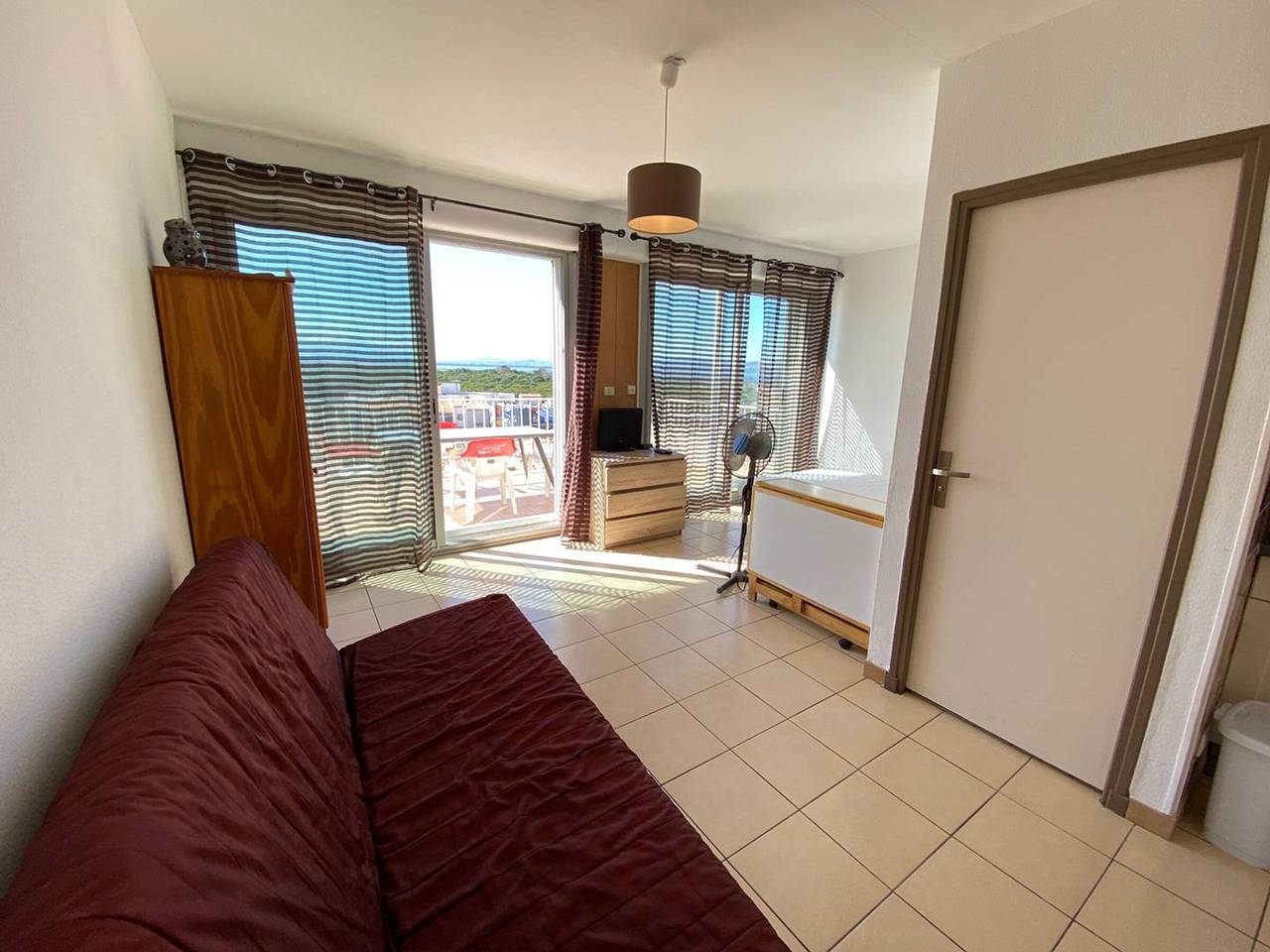 Appartement entier, Studio lumineux 4 personnes avec vue mer, parking privé in Le Barcarès, Côte d'Améthyste