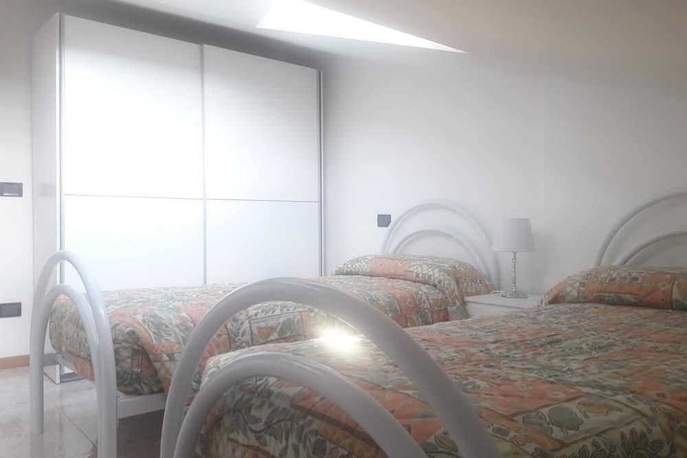 Entire apartment, Penthouse with terrace overlooking Lake Garda in Malcesine (Vr) in Malcesine, Garda Mountains