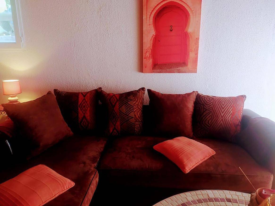 Les Gîtes De Cayenne - Gîte Orient in Dions, Région de Nîmes