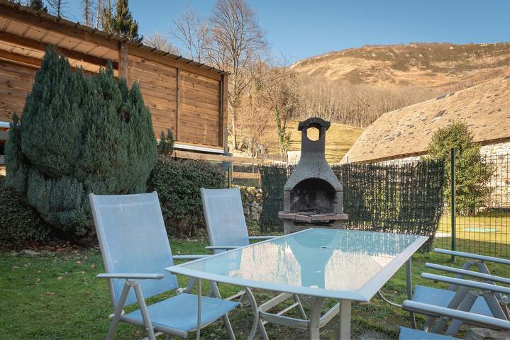 Gîte pour 6 personnes, avec Jardin à Arrens-Marsous