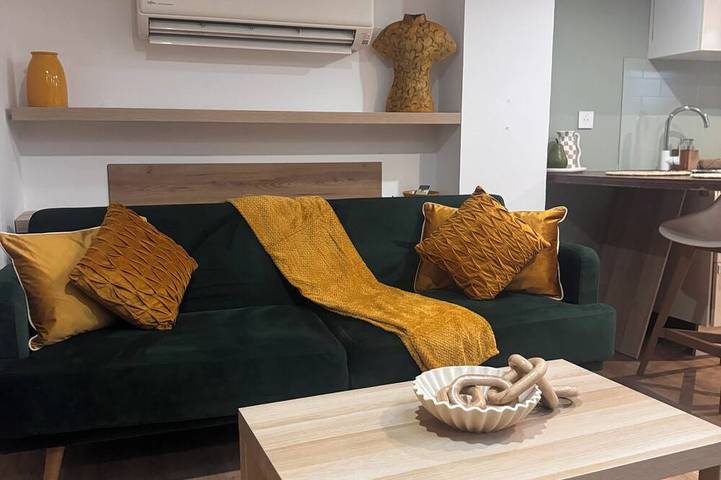 Ganze Wohnung, Apartment T2 Parking Terrace Swimming pool in Eaunes, Umgebung Toulouse