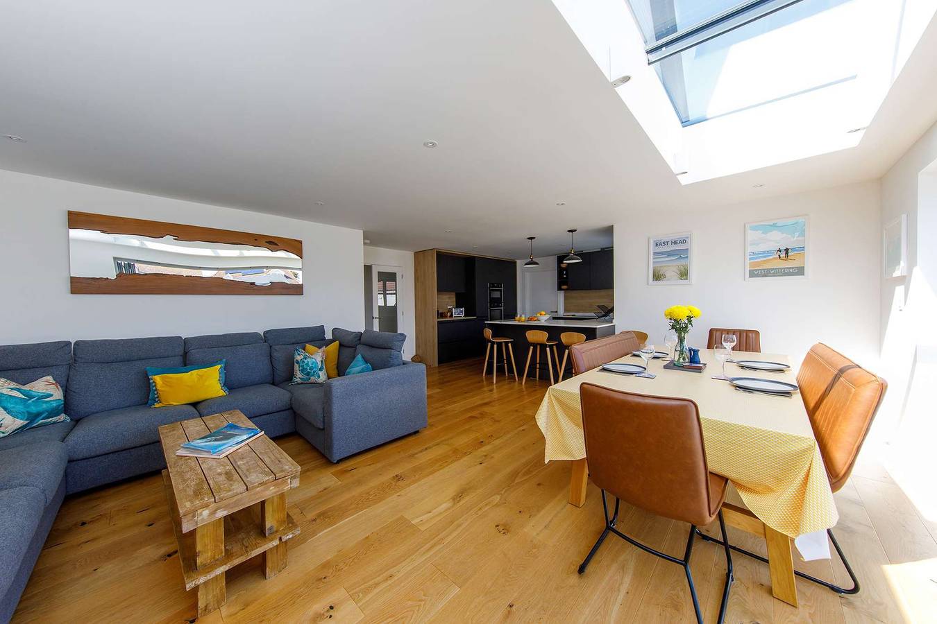 Delightful Seaside Hideaway 5 Mins to Beach in West Sussex