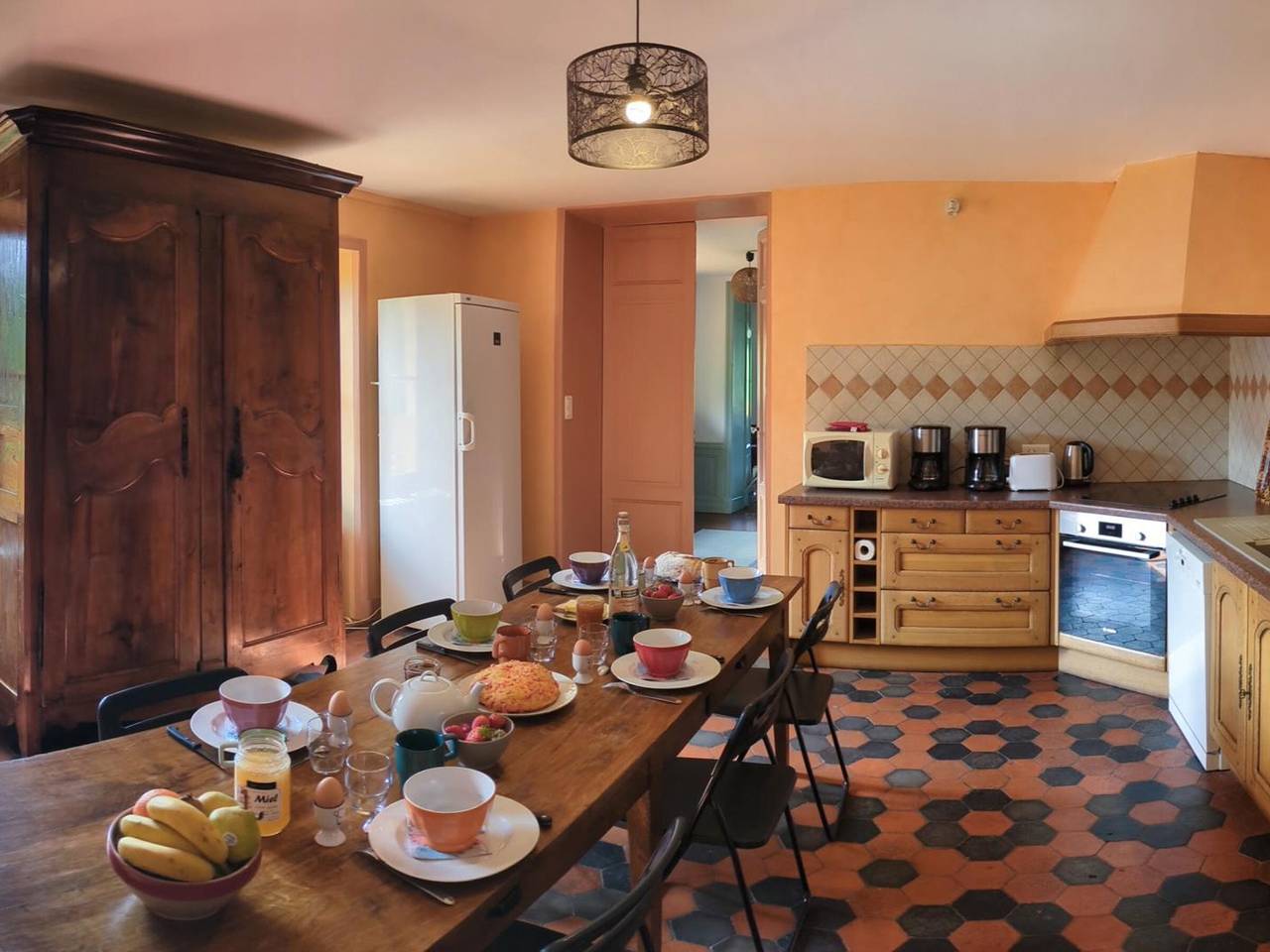 Maison spacieuse au cœur de la Loire - 15 pers. in Pouilly-sous-Charlieu, Région de Roanne