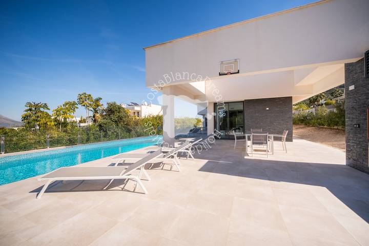 Villa Aurora in Costa Blanca