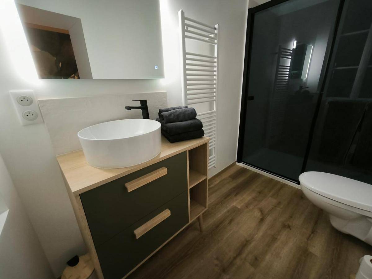 Gîte Champagne Philippe Moutardier - Chambre Cépage in Chézy-sur-Marne, Aisne