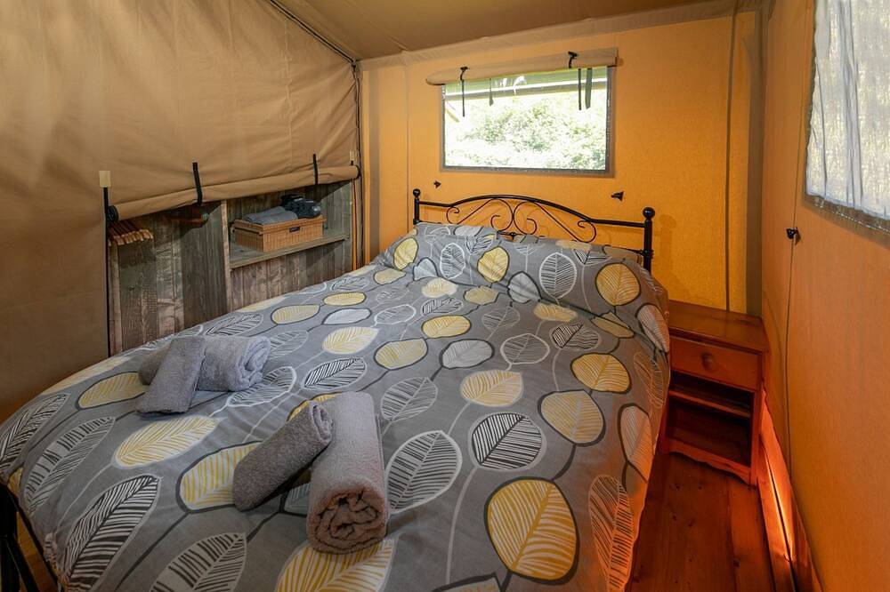 Birch Safari Tent, the perfect family and dog friendly glamping site, Devon in Tiverton, Devon