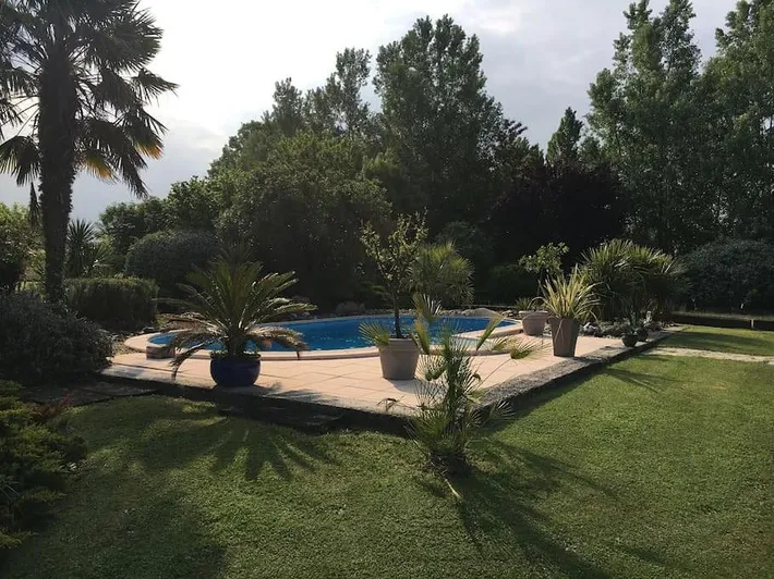 Ferienwohnung für 4 Personen, mit Pool und Ausblick sowie Garten - 1