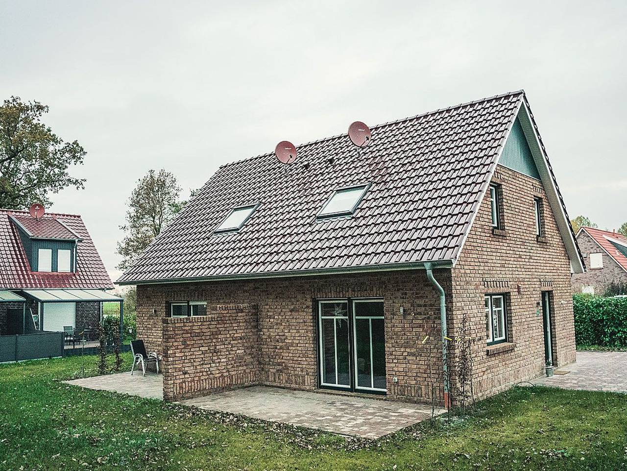 Ferienhaus Regine am See mit Privatstrand in Aurich, Landkreis Aurich