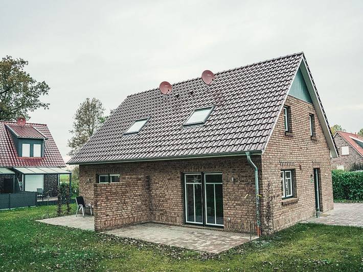 Ferienhaus für 5 Personen, mit Terrasse und Garten in Landkreis Aurich