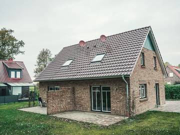 Ferienhaus für 5 Personen, mit Garten und Terrasse in Aurich