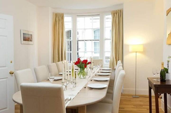 Ferienhaus für 22 Personen in Brighton