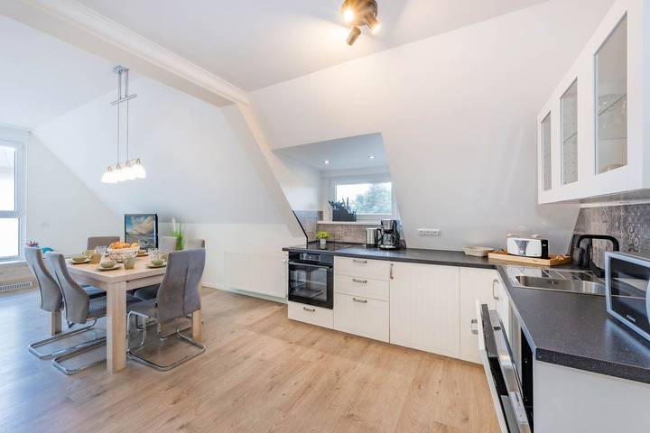 Ganze Wohnung, Uns Schilfhus - Atelier in Heringsdorf - zwei Schlafzimmer, strandnah in Seebad Heringsdorf, Heringsdorf