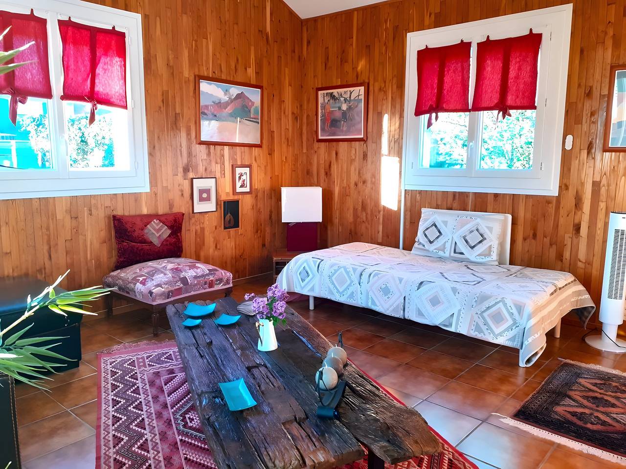 “Agapanthe” Guest Room – Suite with Breakfast Included in Feytiat, Limoges region