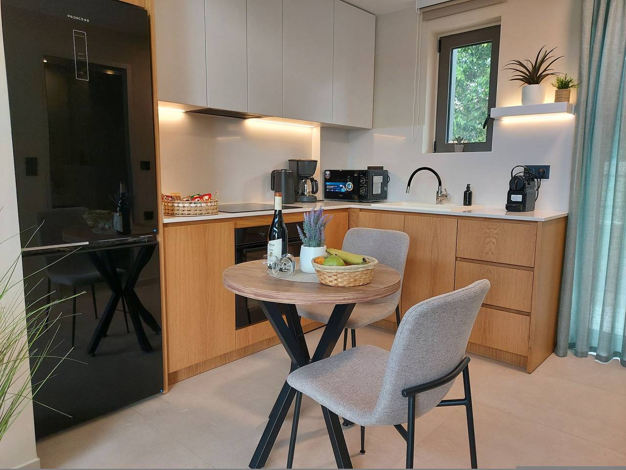 Ganze Wohnung, Ferienwohnung für 4 Personen mit Terrasse in Rethymno und Umgebung