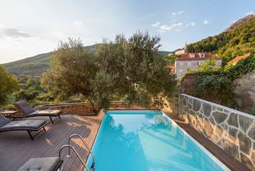 Villa mit pool für 6 Personen, mit Garten und Terrasse, mit Haustier auf Hvar
