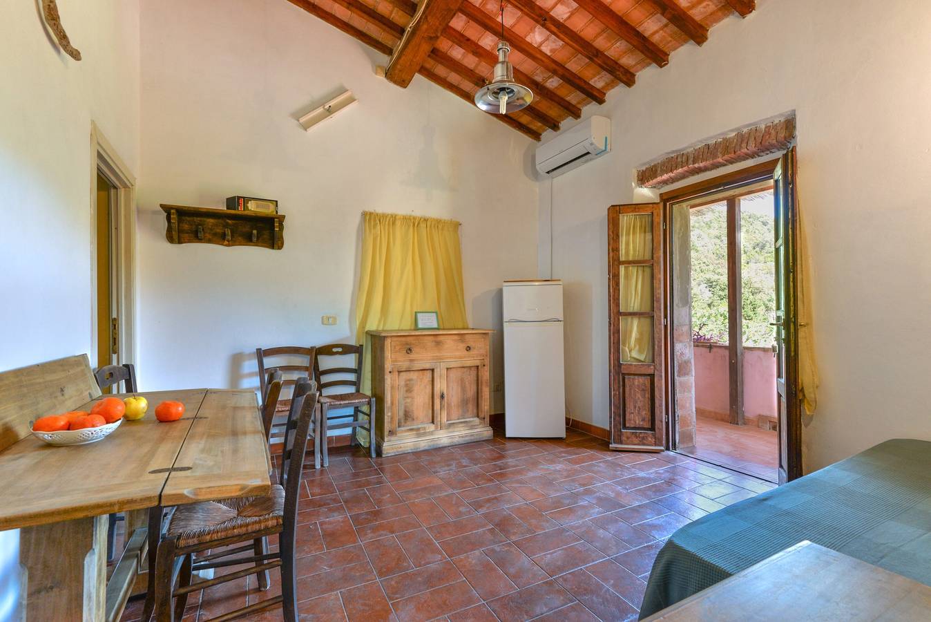 Boerderij 'Amandolo - Capraia' met Uitzicht op Zee, Wi-Fi en Airconditioning in Cavo, Elba