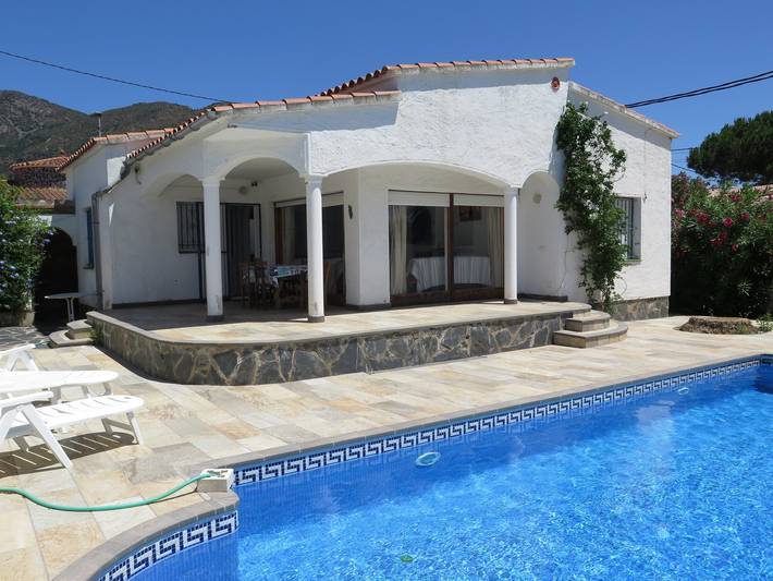 Villa für 6 Personen, mit Terrasse an der Costa Brava