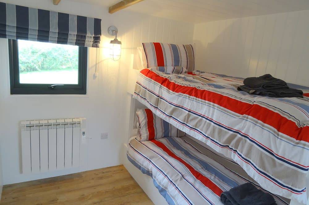Luxury Contemporary Beach Lodge With Sand Dunes And River Views - Sleeps 6 in Heacham, Norfolk Coast