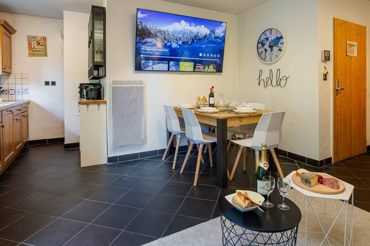 Gîte pour 6 personnes, avec balcon dans Office De Tourisme De Chamonix - 4