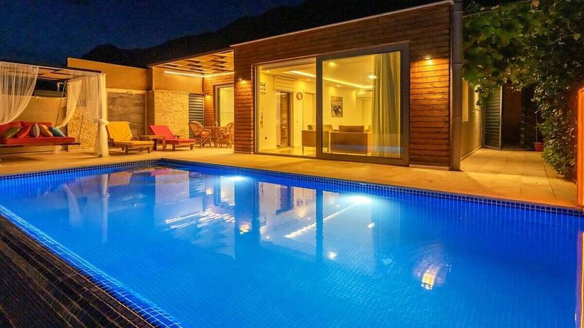 Location de vacances pour 2 personnes, avec terrasse à Kalkan