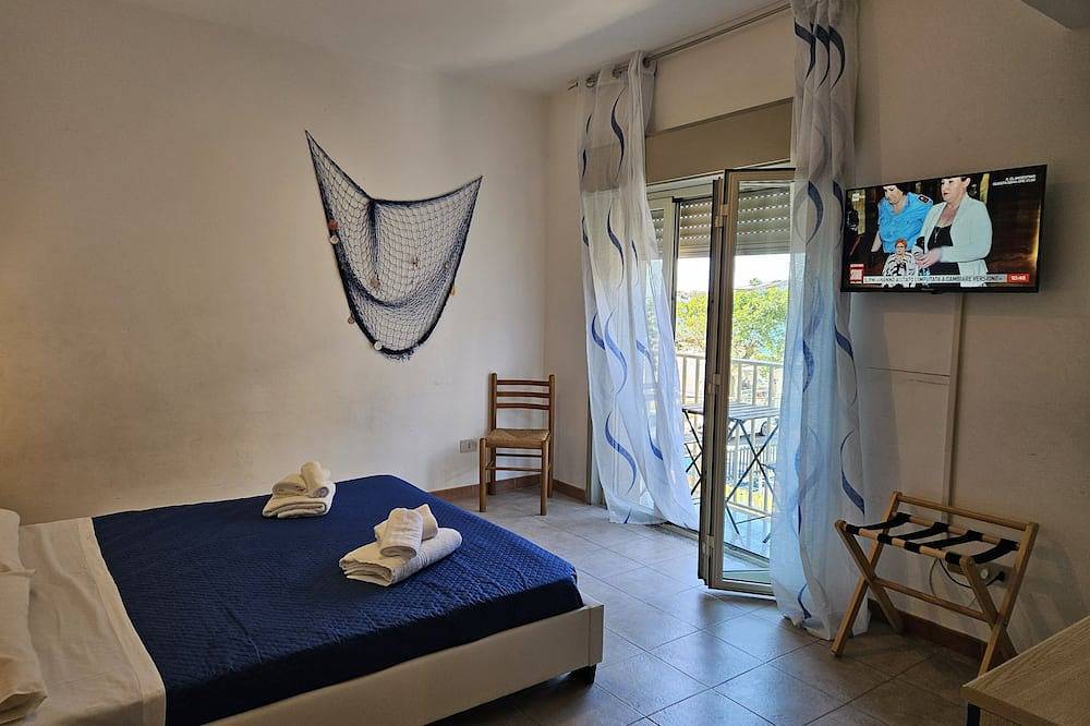 Ganze Wohnung, Ist 5 letojanni beigetreten. in Letojanni, Messina Provinz