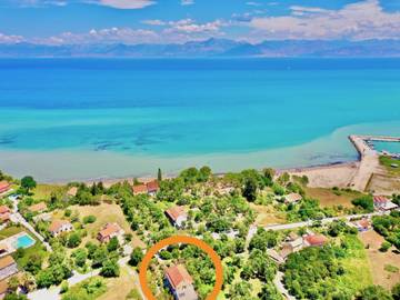 Villa für 18 Personen, mit Garten und Balkon in Griechenland