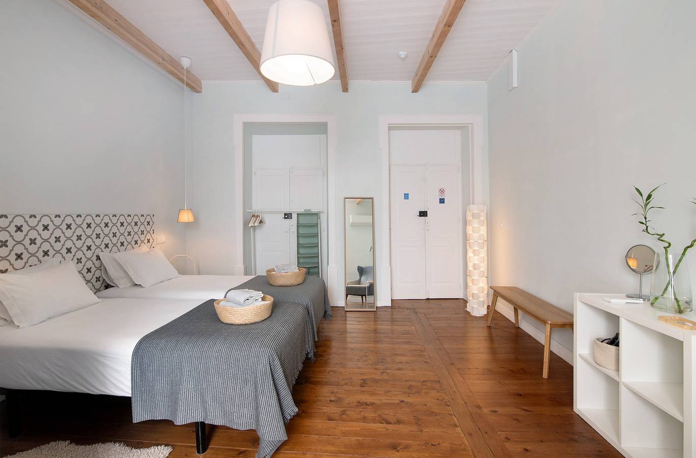 Kamer 'Quarto 7' met gedeeld terras, Wifi en airconditioning, foto 14