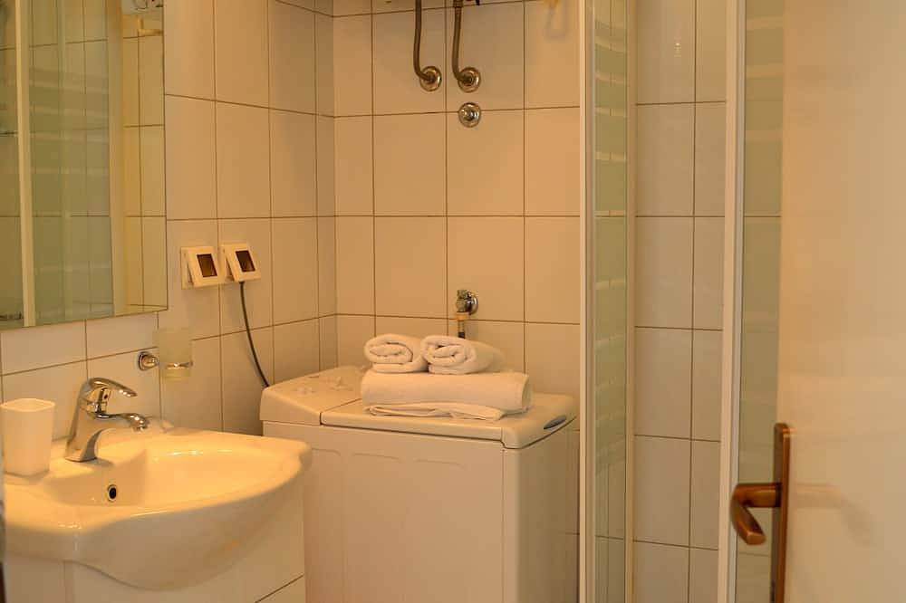 Entire apartment, Studio apartment Julia with balcony in Lapad in Dubrovnik, Grad Dubrovnik