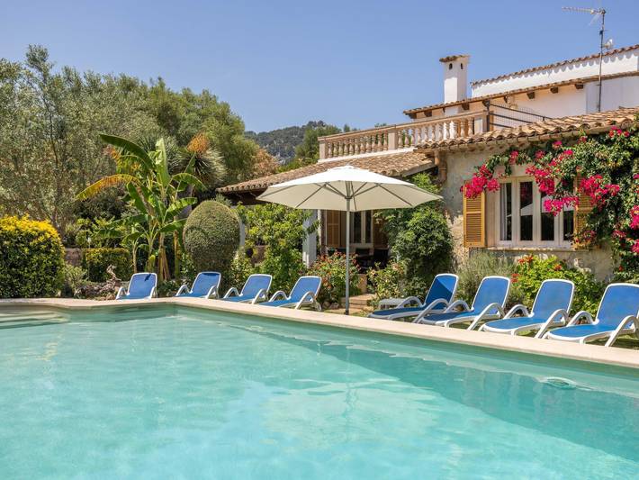Ferienhaus für 8 Personen, mit Garten und Pool - 1