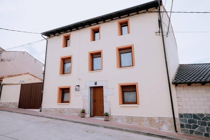 Casa rural para 20 personas, con Terraza en Comarca de Arlanza - 2