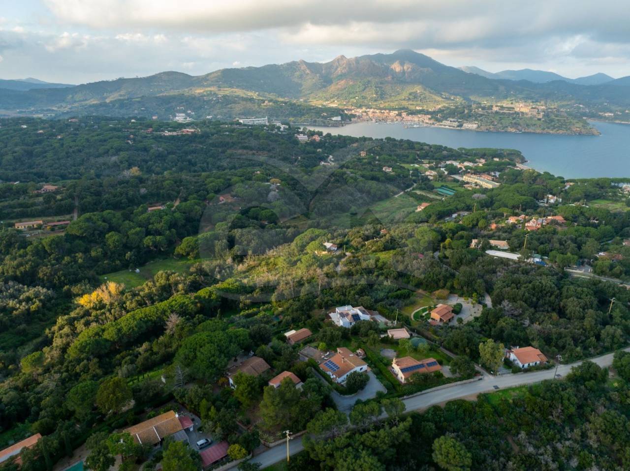 Villa für 7 Personen mit Garten in Naregno, Capoliveri
