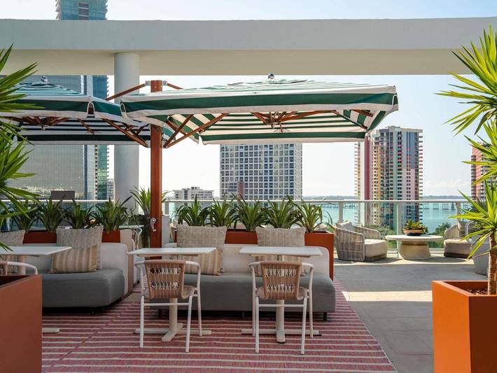 Hotel voor 2 personen, met terras en zwembad in Miami