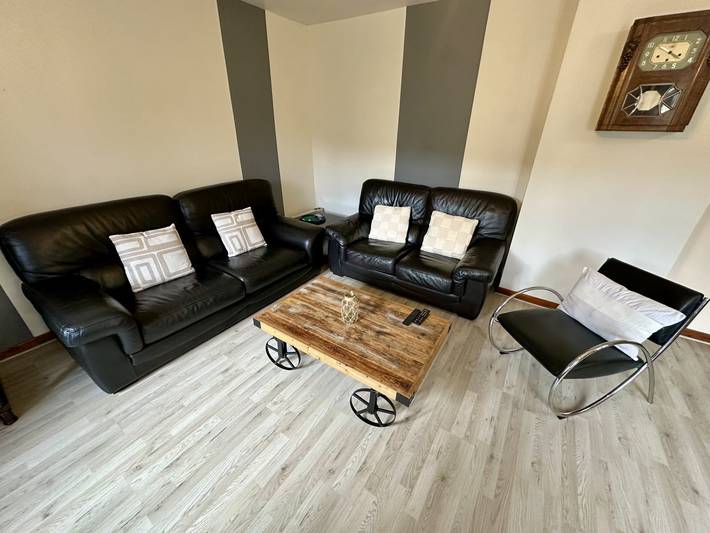 Gîte pour 4 personnes, avec terrasse et jardin, animaux acceptés dans le Jura - 4