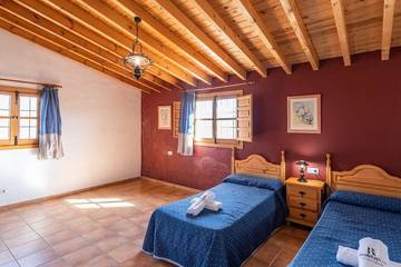 Casa Rural para 12 Personas en El Borge, Provincia de Málaga, Foto 4