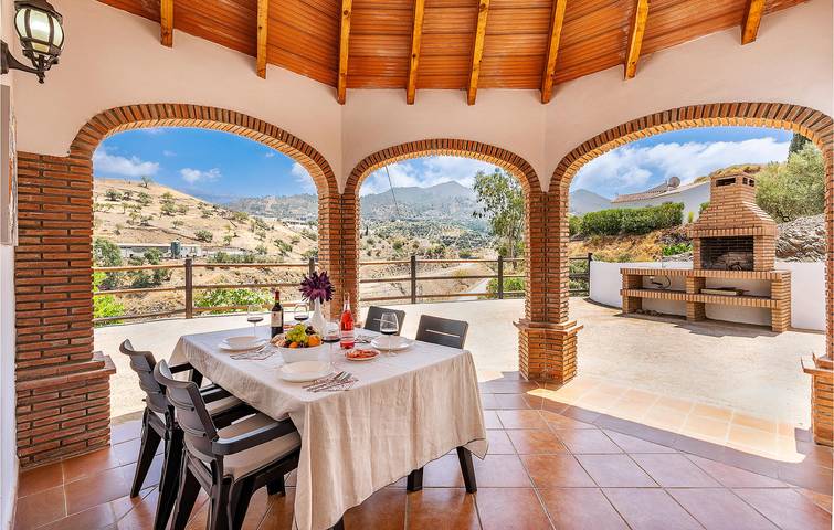 Ferienhaus für 7 Personen, mit Pool und Terrasse in Estepona - 2