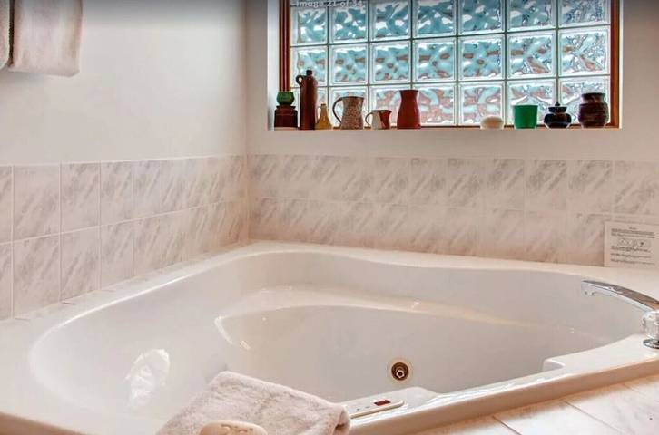 Vacation rental for 12 people, with sauna and terrace as well as hot tub in Big White