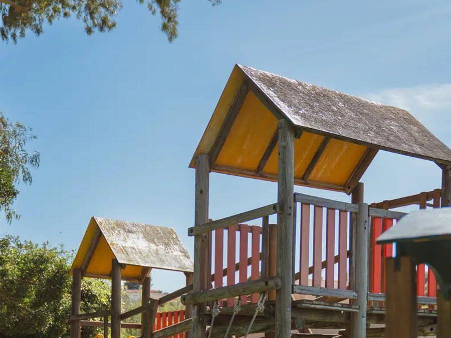 Camping Clair de Lune - Mobilhome 4 personnes - Azur Sérénité 25 m² - 3 pièces - 2 chambres - Climatisation in La Madrague, Hyeres
