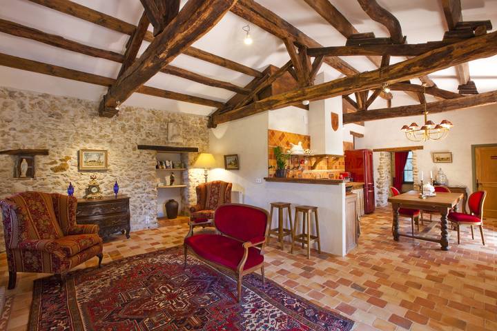 Gîte pour 4 personnes, avec Piscine à Challans - 2