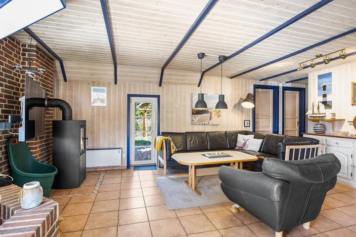 Villa für 8 Personen, mit Balkon/Terrasse und Whirlpool sowie Sauna in Biikebrennen - 3