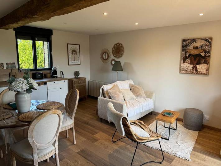 Gîte pour 4 personnes, avec vue et jardin, animaux acceptés à Hotot-en-Auge