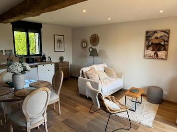 Location de vacances pour 4 personnes, avec vue et jardin, animaux acceptés à Hotot-en-Auge