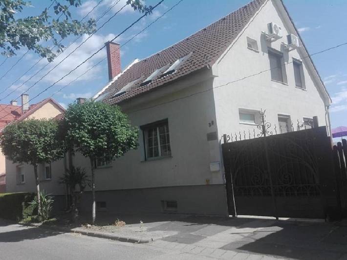Gîte pour 3 personnes, avec terrasse et vue à Sopron - 2