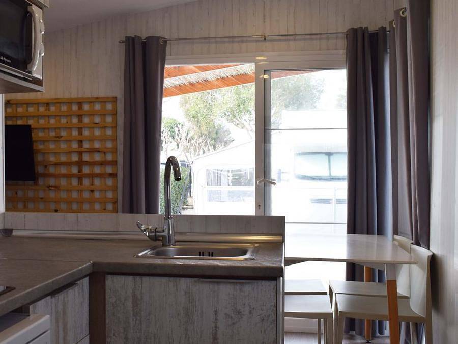 Camping Alannia Guardamar - Bungalow 2 personen - Bungalow Malta prijs is inclusief 2 personen in San Fulgencio, Costa Blanca