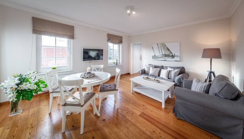 Ferienwohnung für 4 Personen, mit Ausblick und Garten, mit Haustier in Westermarkelsdorf