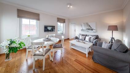 Ferienwohnung für 4 Personen, mit Garten und Ausblick, mit Haustier in Westermarkelsdorf