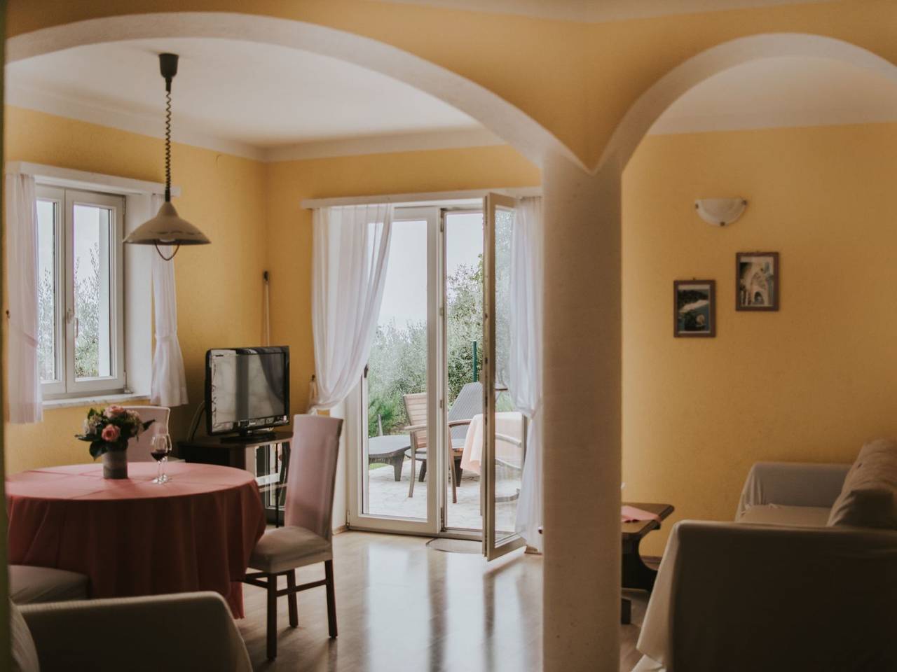 Ganze Wohnung, Appartement Steffi für 4 Personen in Raša, Ostküste Istrien