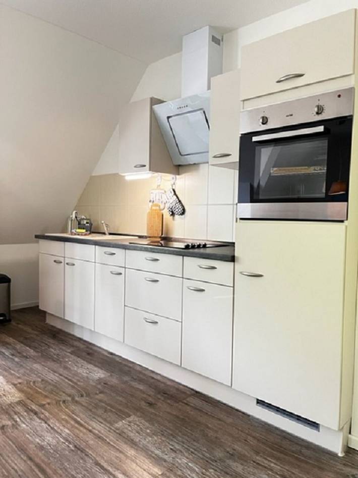 Ganze Wohnung, Zentrale Lage in Ortsmitte in Wustrow, Fischland